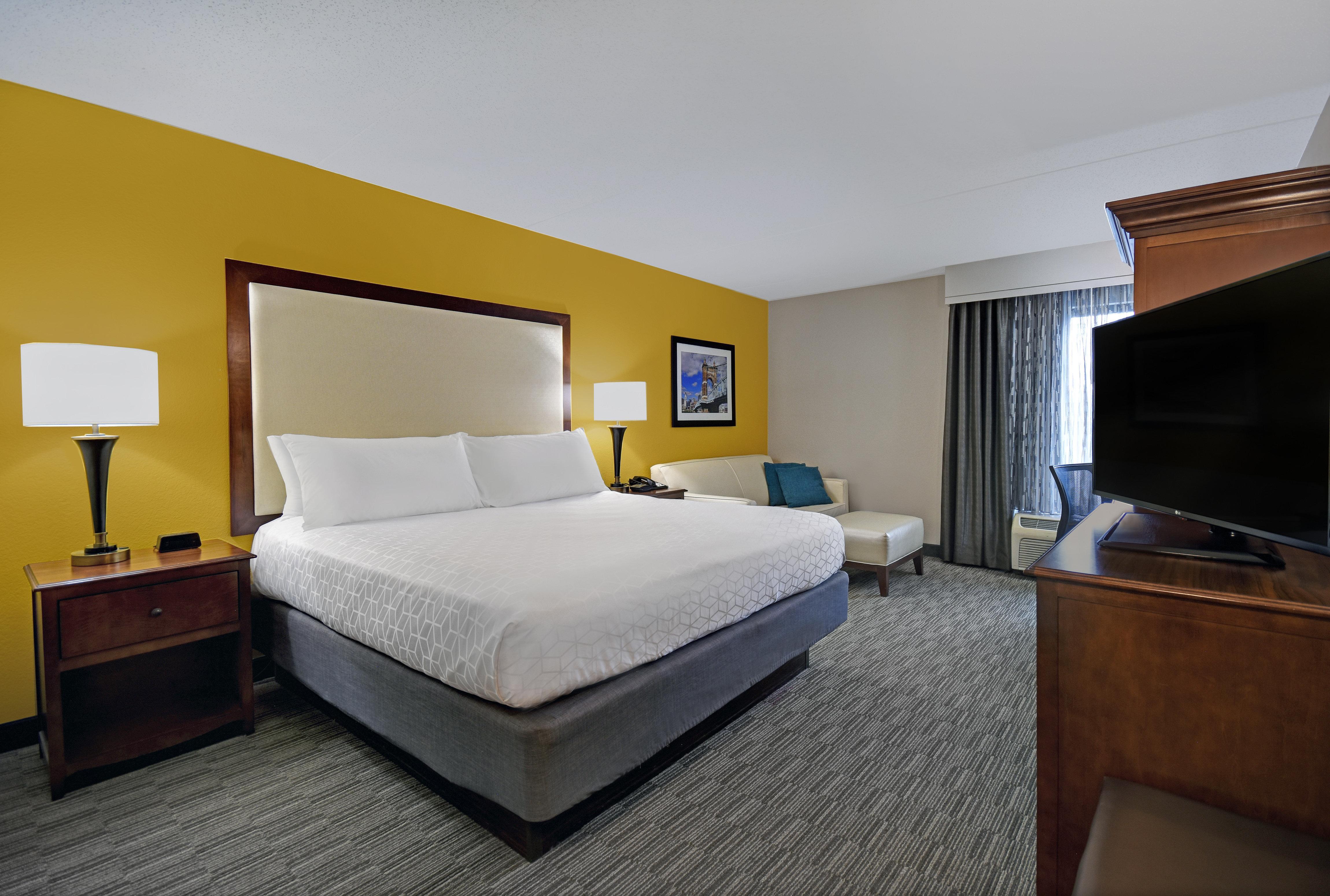 Holiday Inn Express & Suites Cincinnati Riverfront By Ihg Covington Dış mekan fotoğraf