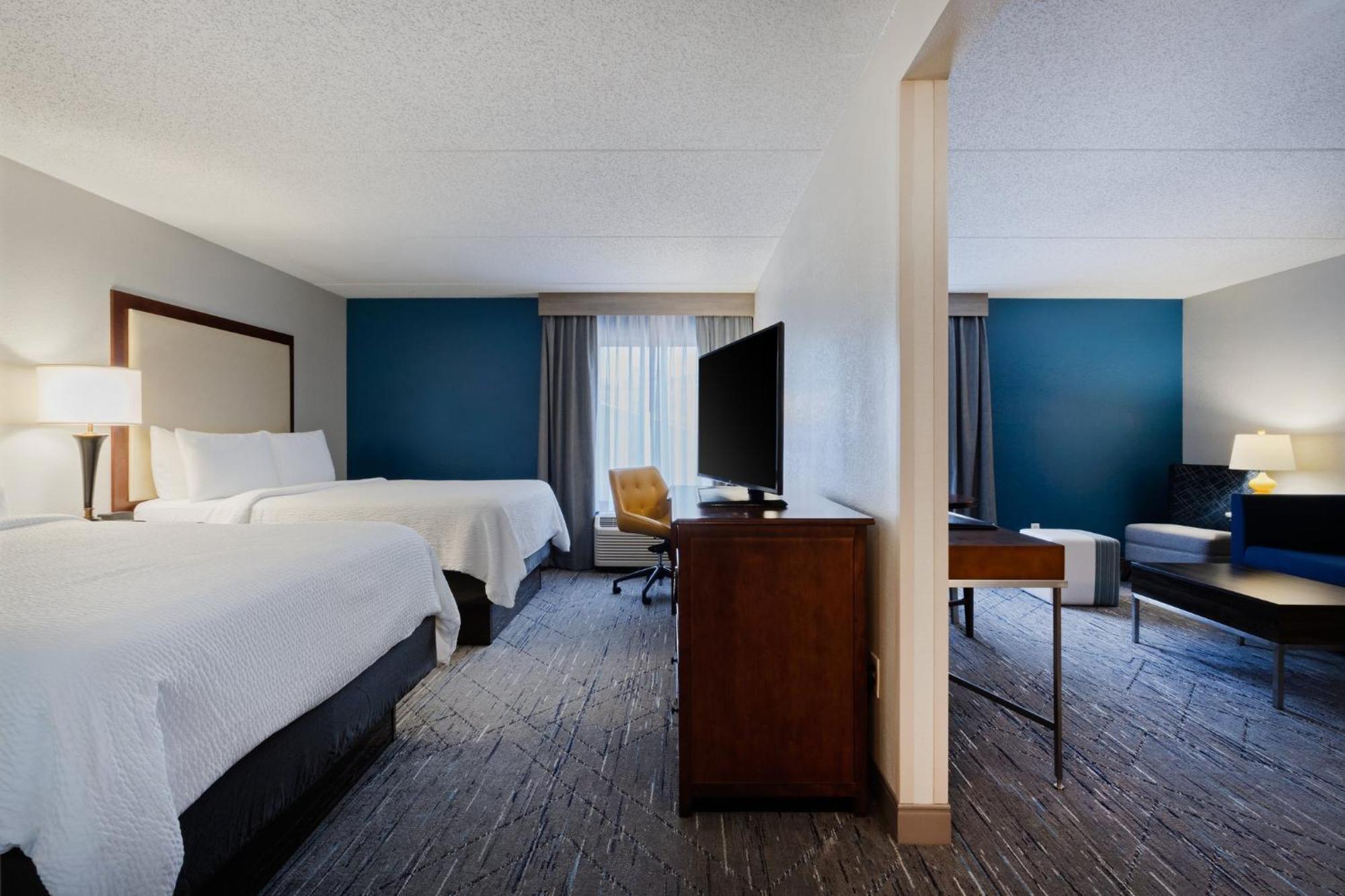 Holiday Inn Express & Suites Cincinnati Riverfront By Ihg Covington Dış mekan fotoğraf