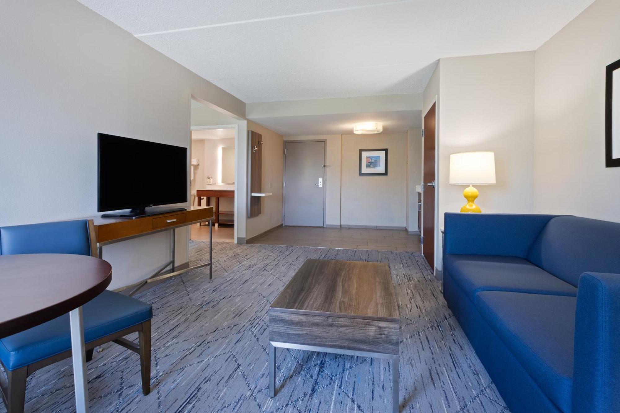 Holiday Inn Express & Suites Cincinnati Riverfront By Ihg Covington Dış mekan fotoğraf