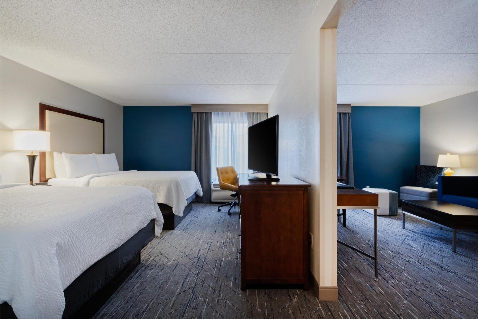 Holiday Inn Express & Suites Cincinnati Riverfront By Ihg Covington Dış mekan fotoğraf